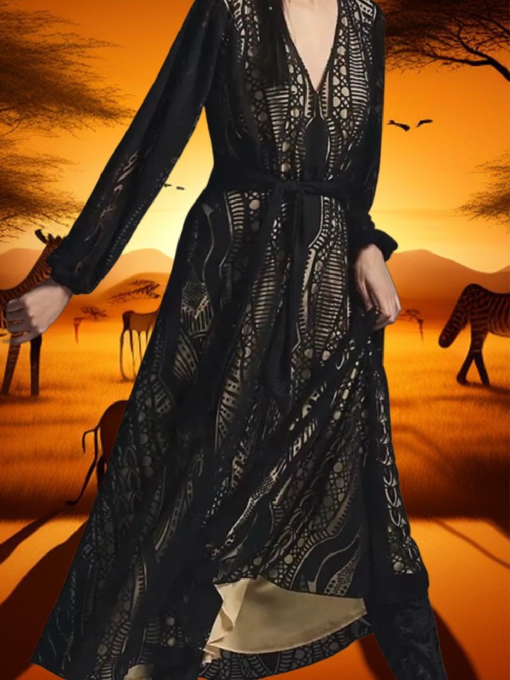 FARM Rio Black & Beige Lace-Pattern Maxi Dress - Picture 4 of 6